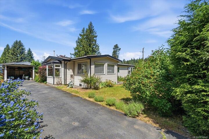 Property Photo:  1300 Churchill Pl  BC V9G 1S7 