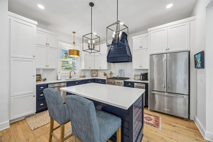 Property Photo:  908 White Street  FL 32034 