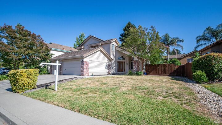 Property Photo: 1133 Ironwood Circle CA 94533