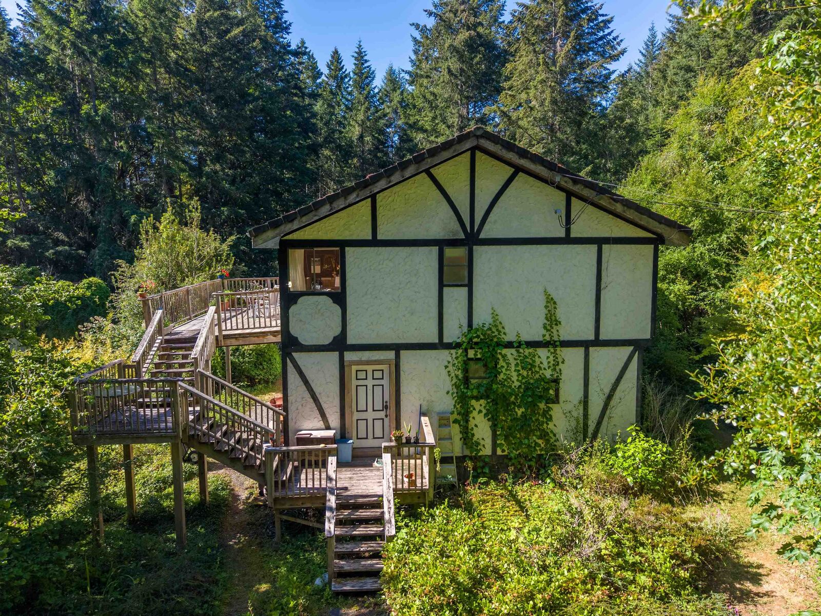 Property Photo: 380 S Warbler Road BC V0N 1P0
