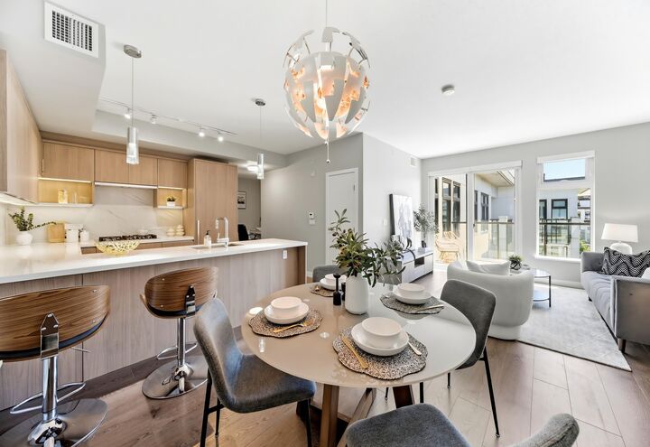 Property Photo: 9388 Odlin Road 413 BC V6X 0L5