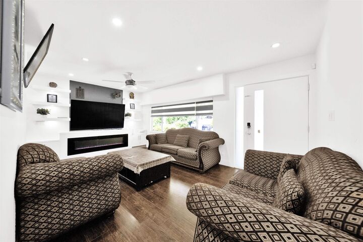 Property Photo: 10231 Semiahmoo Road BC V3T 3N5