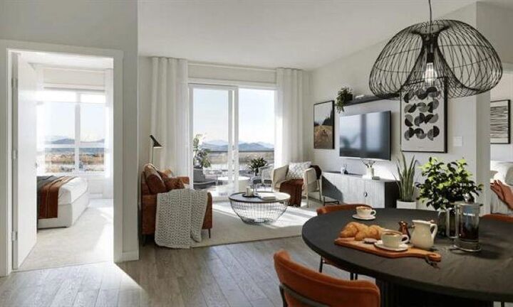 Property Photo: 7375 Horne Street 514 BC V2V 6T8