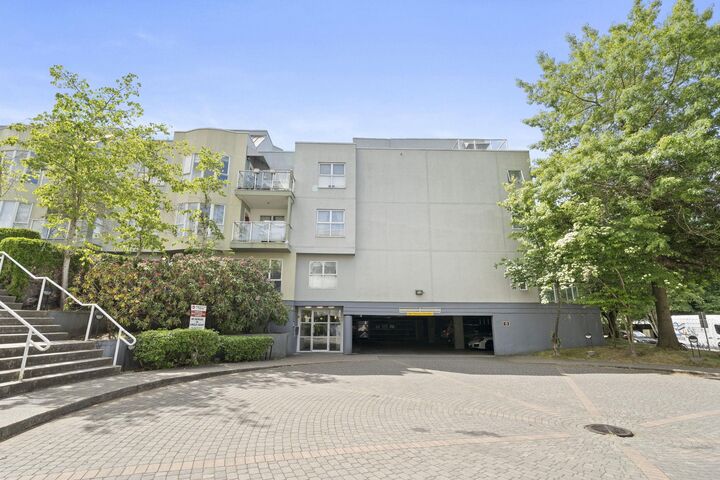 7800 St. Albans Road 304 — photo 1