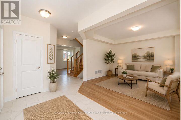 Property Photo:  4 Hampton Lane  ON L4N 6H2 