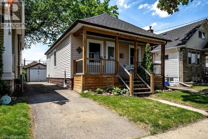 Property Photo:  151 Tragina Avenue North  ON L8H 5C7 