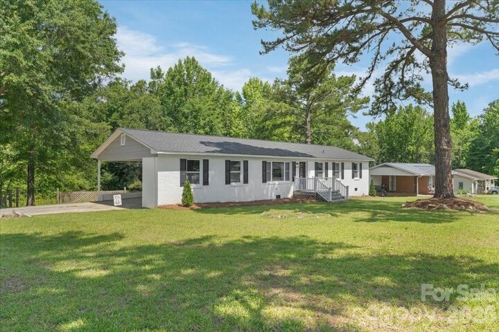 Property Photo: 2294 Country Club Drive SC 29720