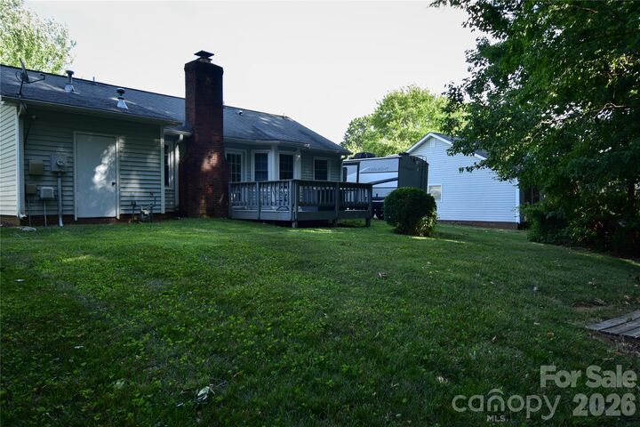 Property Photo:  14030 Kedleston Road  NC 28078 