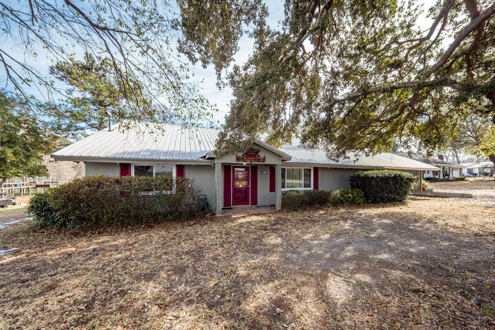 Property Photo:  138 Pineridge Road  SC 29048 