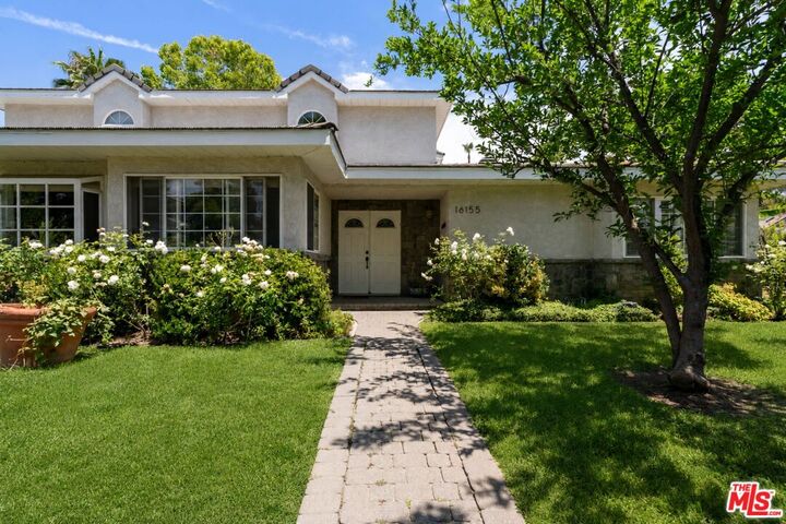 Property Photo:  16155 Otsego St  CA 91436 