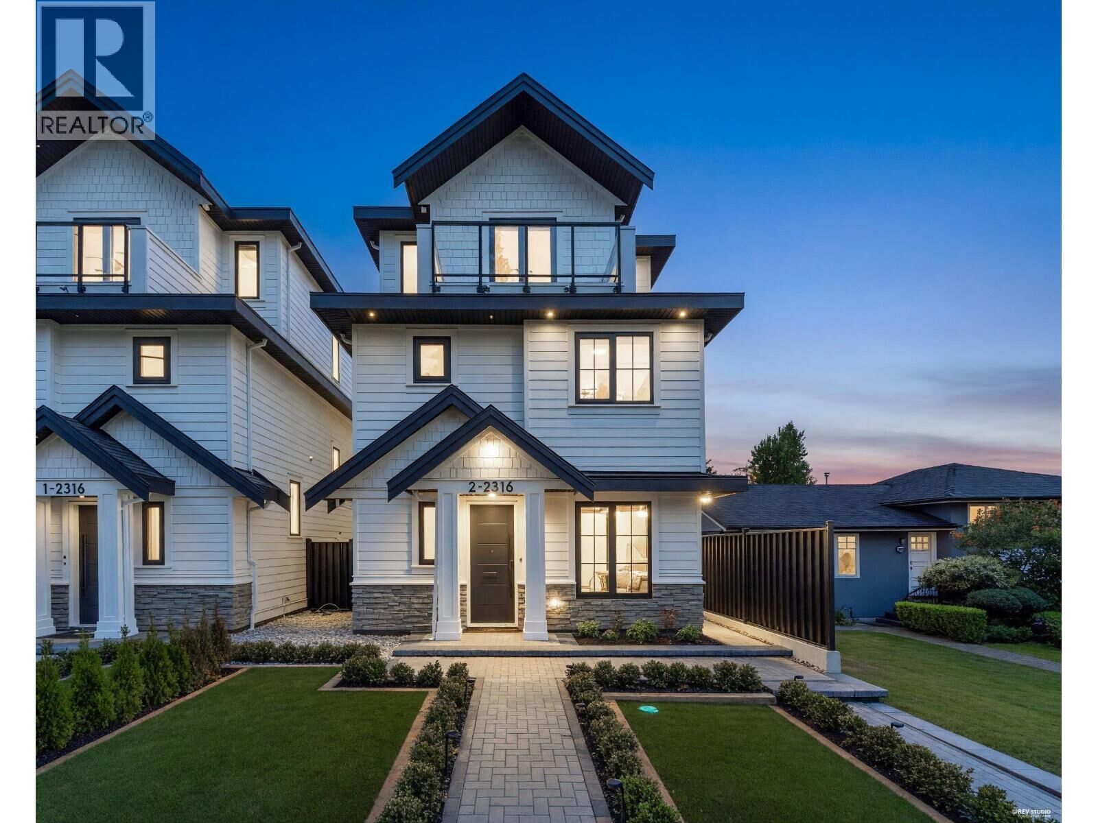 Photo de la propriété: 2316 Cliff Avenue 2 BC V5A 2L2