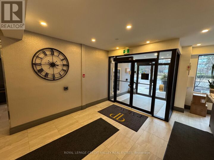 Property Photo:  1270 Maple Crossing Boulevard 704  ON L7S 2J3 