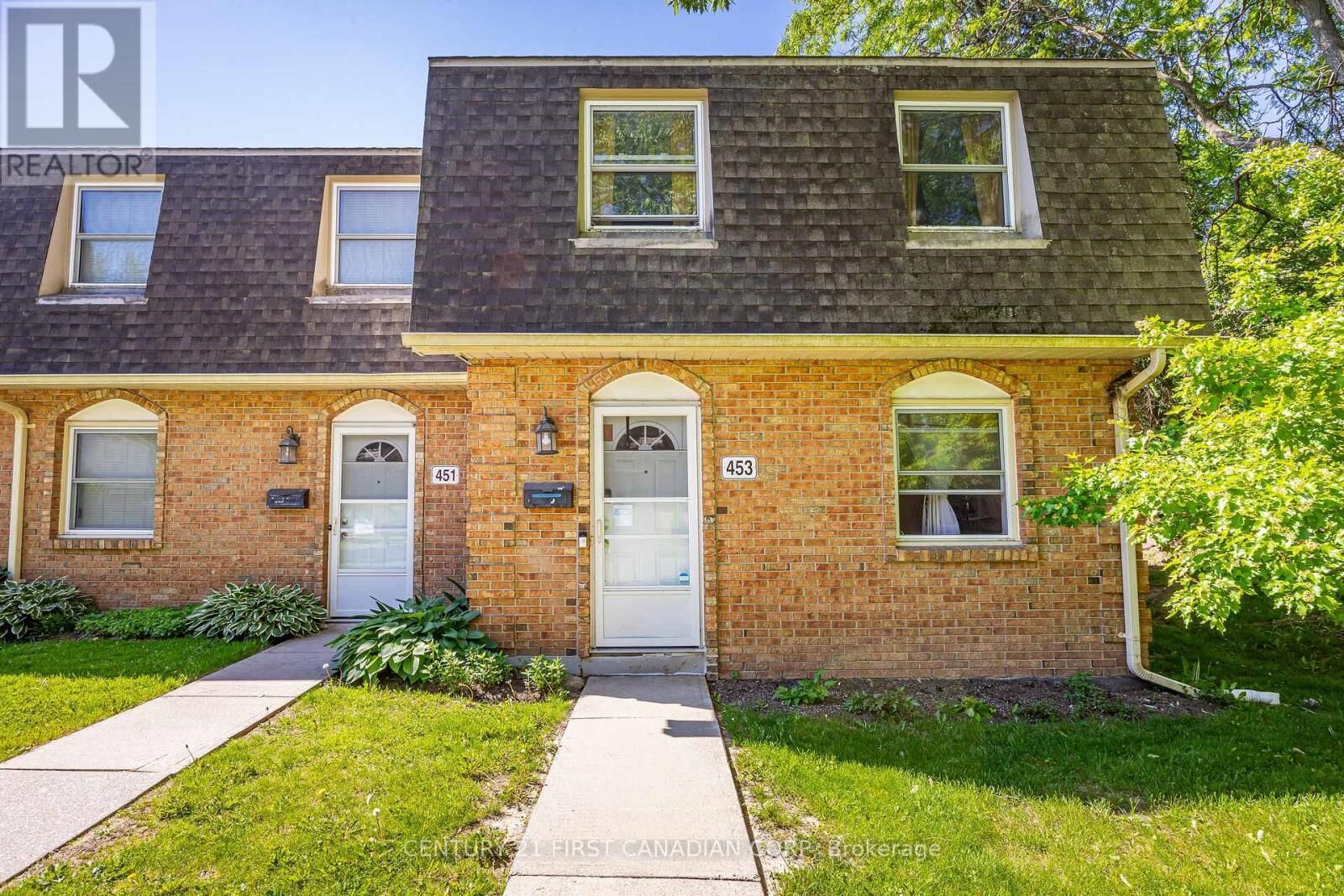 Property Photo:  453 Wilkins Street  ON N6C 5B5 