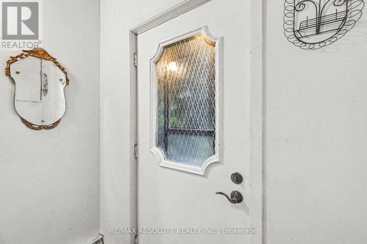 Property Photo:  5333 Highway 17  ON K7S 3G7 