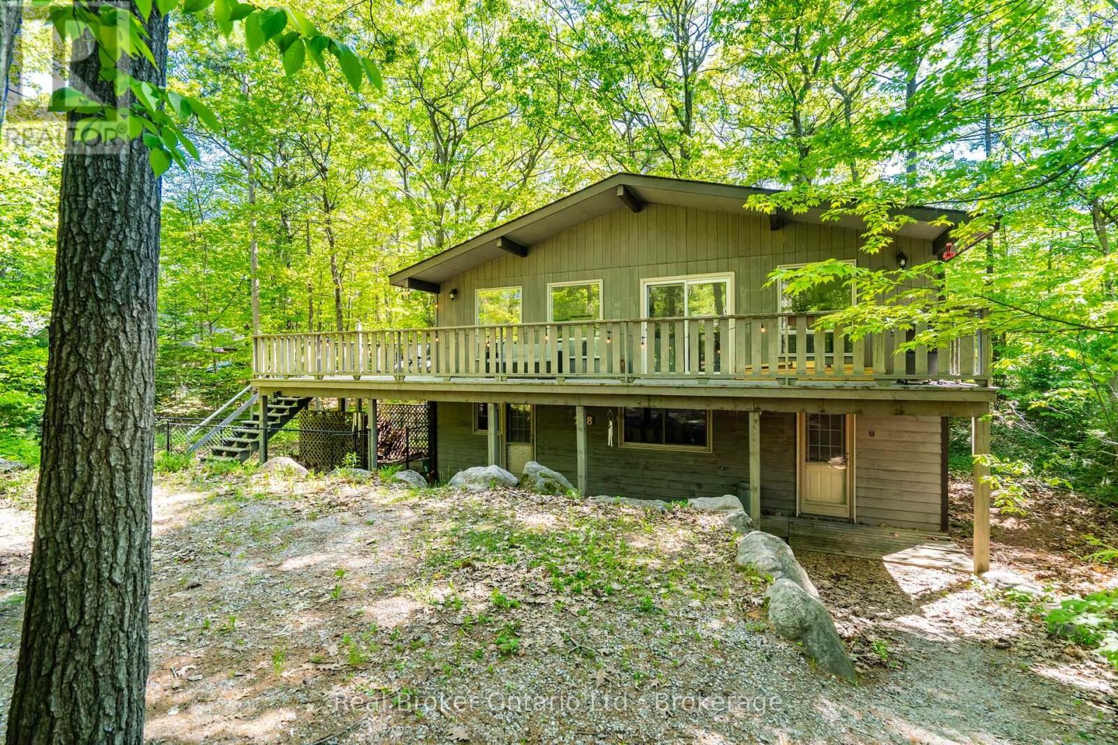 Property Photo: 208 Desroches Trail ON L9M 0H9
