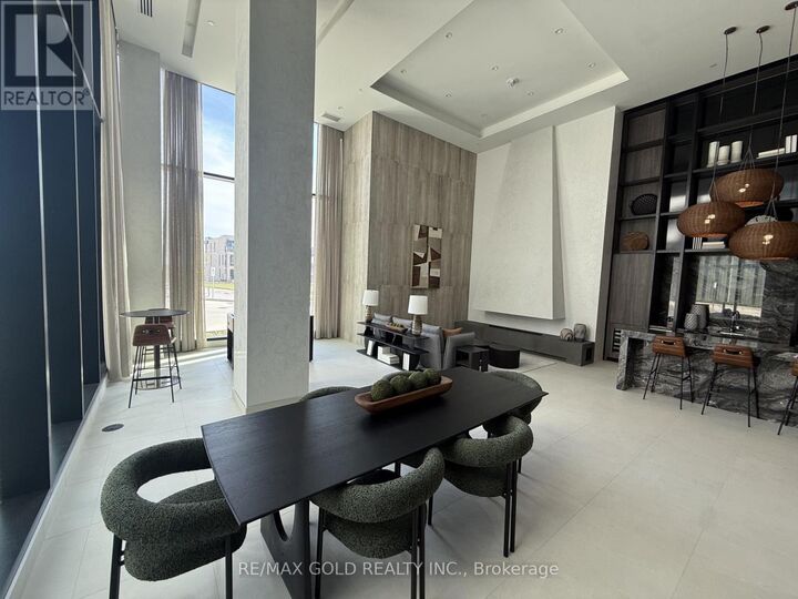 Property Photo:  10 Flavelle Trail 610  ON L4L 1V8 