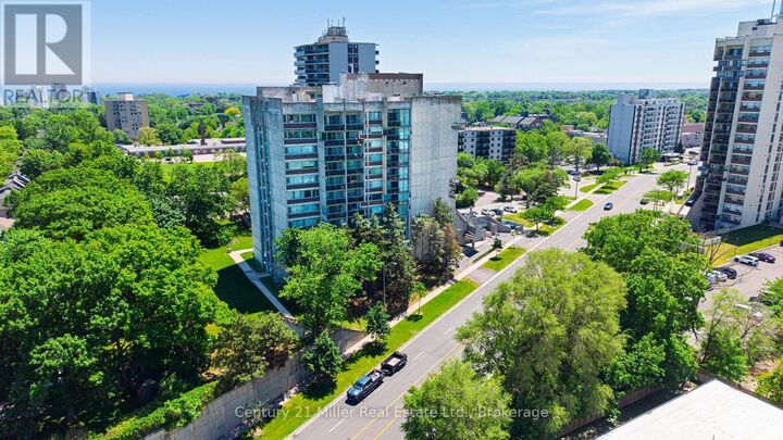 Property Photo: 20 Speers Road 304 ON L6K 3R5