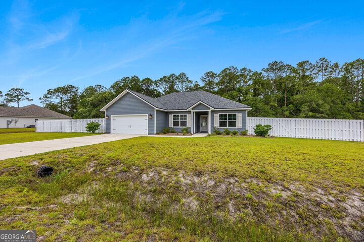 Property Photo:  623 Foxwood Way  GA 31558 