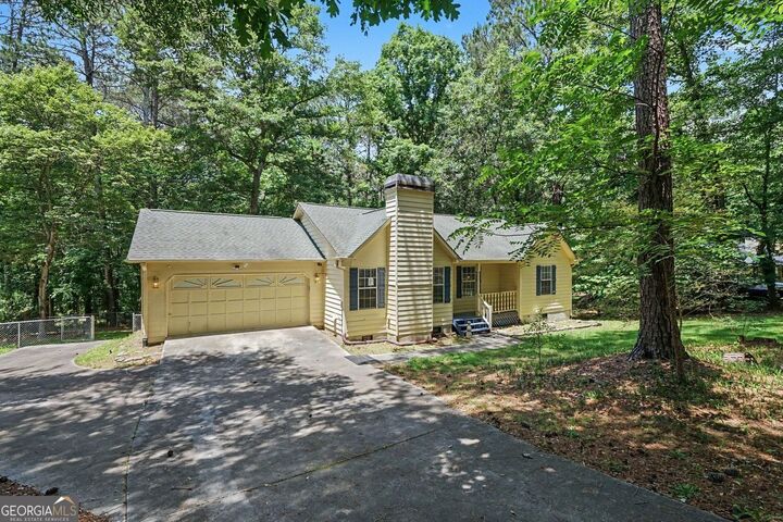 Property Photo:  4827 Oakwood Court  GA 30052 