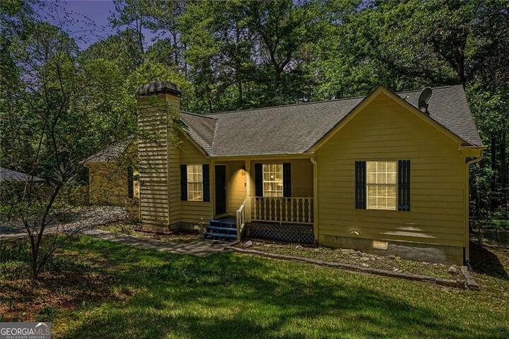 Property Photo:  4827 Oakwood Court  GA 30052 