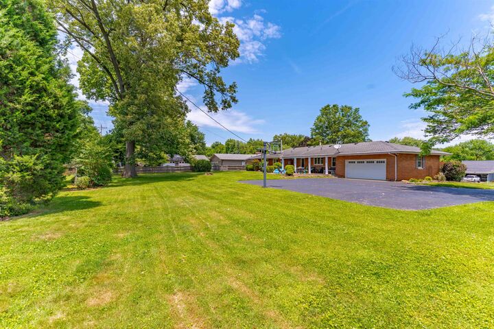 Property Photo:  872 Watson Lane  KY 42420 