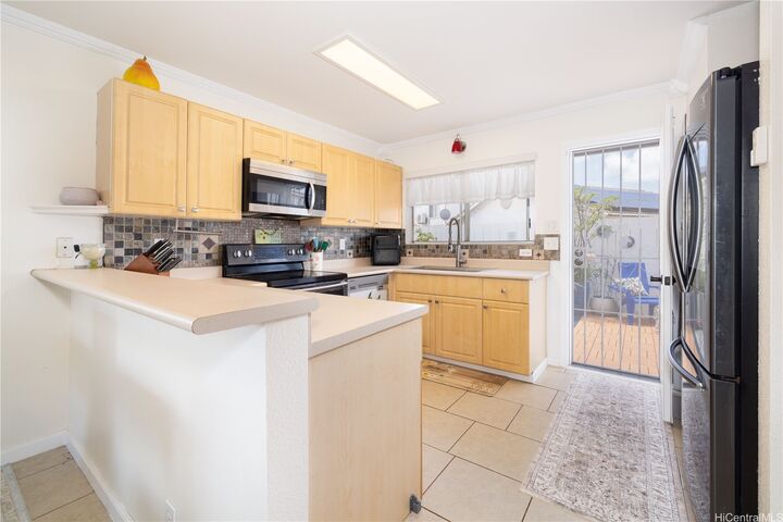 Property Photo: 91-219 Leleoi Place 10 HI 96706