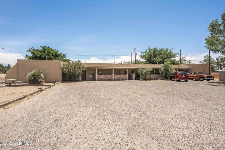 Property Photo: 809 W Van Patten Avenue NM 88005
