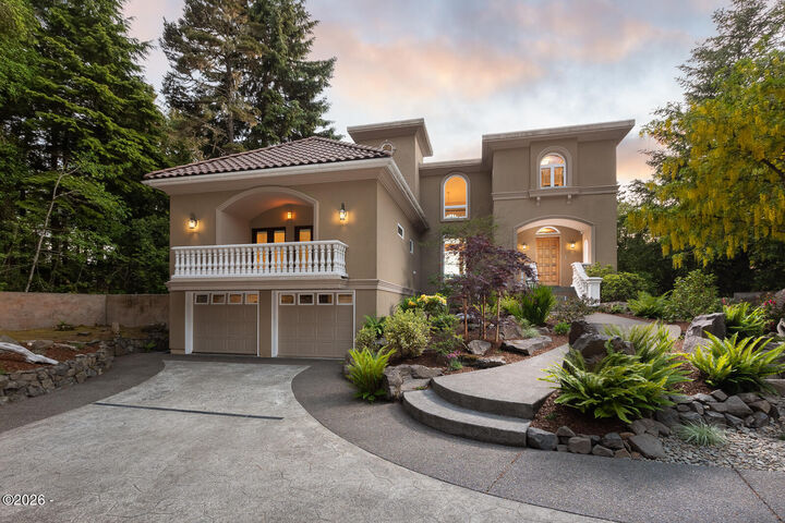 Property Photo: 1845 SW McDonald Avenue OR 97341