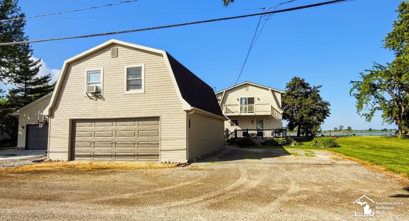 Property Photo:  6270 Brancheau Road  MI 48166 