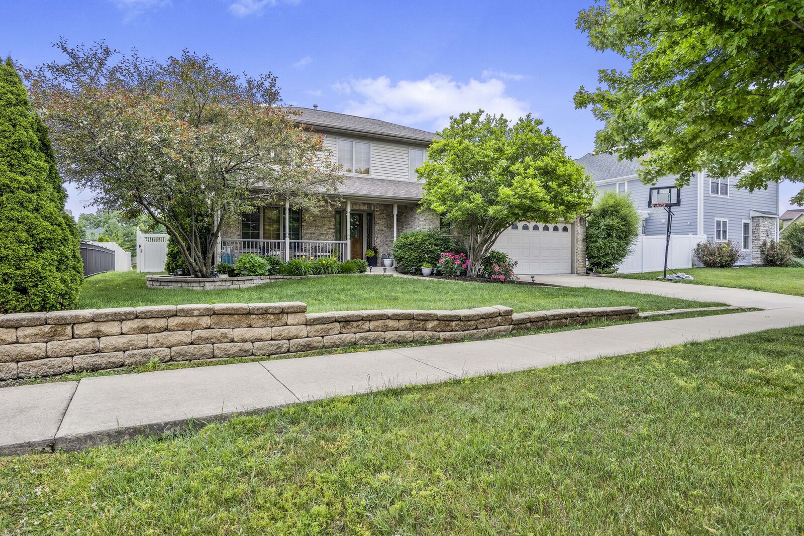 Property Photo:  5636 9th Avenue  IL 60525 