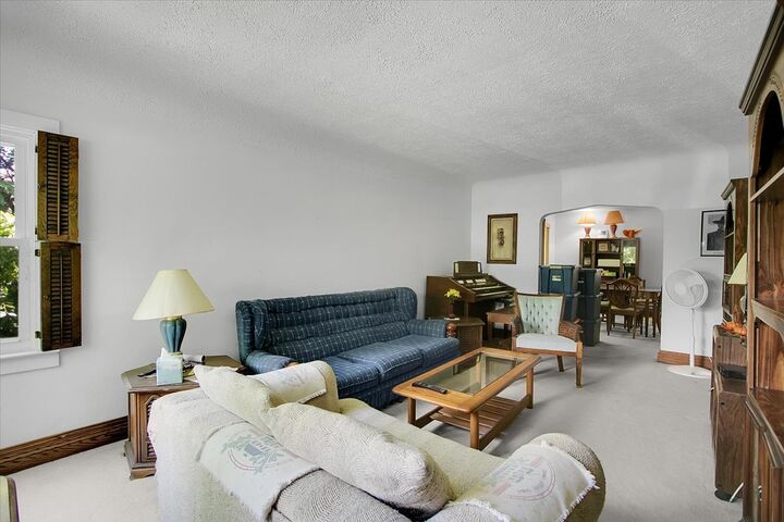 Property Photo: 23119 Central Park Avenue IL 60471