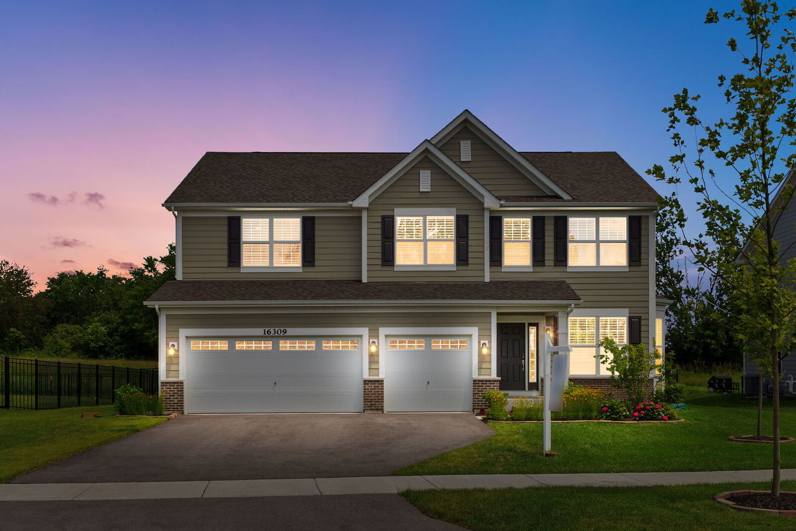 Property Photo:  16309 S Sun Meadow Drive  IL 60441 