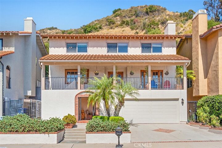 Property Photo:  1746 Rudell Road  CA 91501 