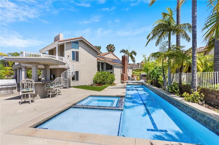 Property Photo: 22931 Calle Azorin CA 92692