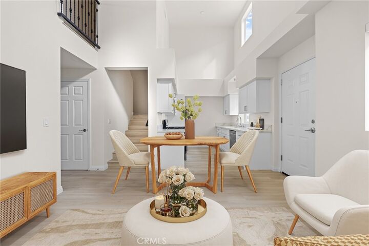 Property Photo: 1818 S Norton Avenue 401 CA 90018