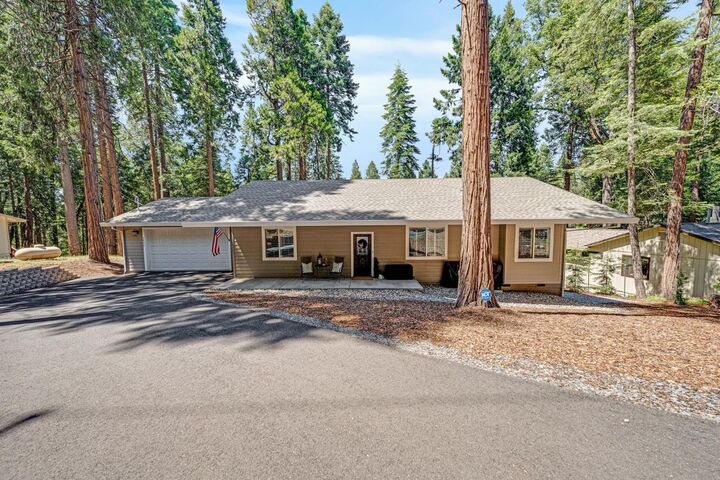 Property Photo: 3884 Opal Trail CA 95726