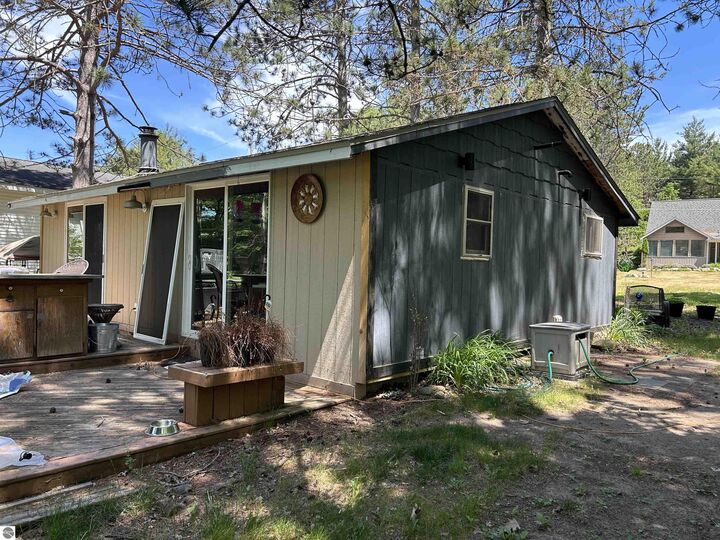 Property Photo:  4734 Benchley Drive  MI 48612 