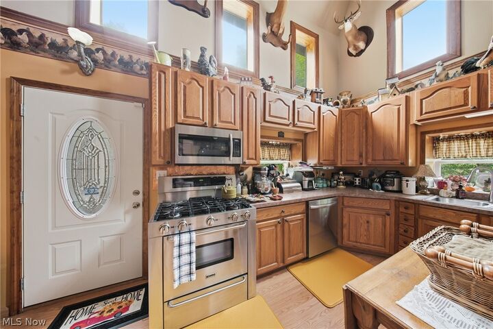 Property Photo:  5292 Rolling River Road  WV 26337 