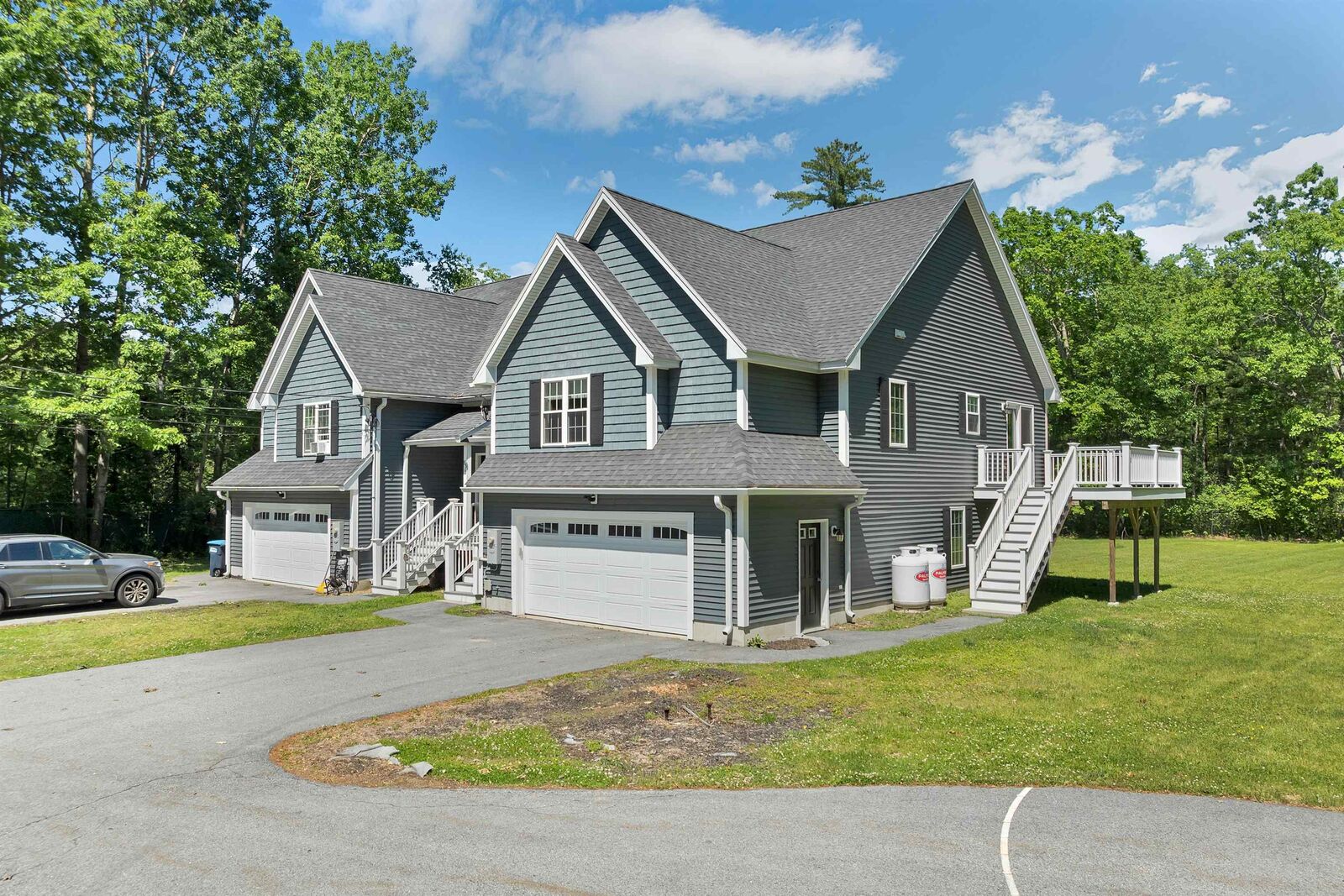 Property Photo:  55 Park Avenue  NH 03079 