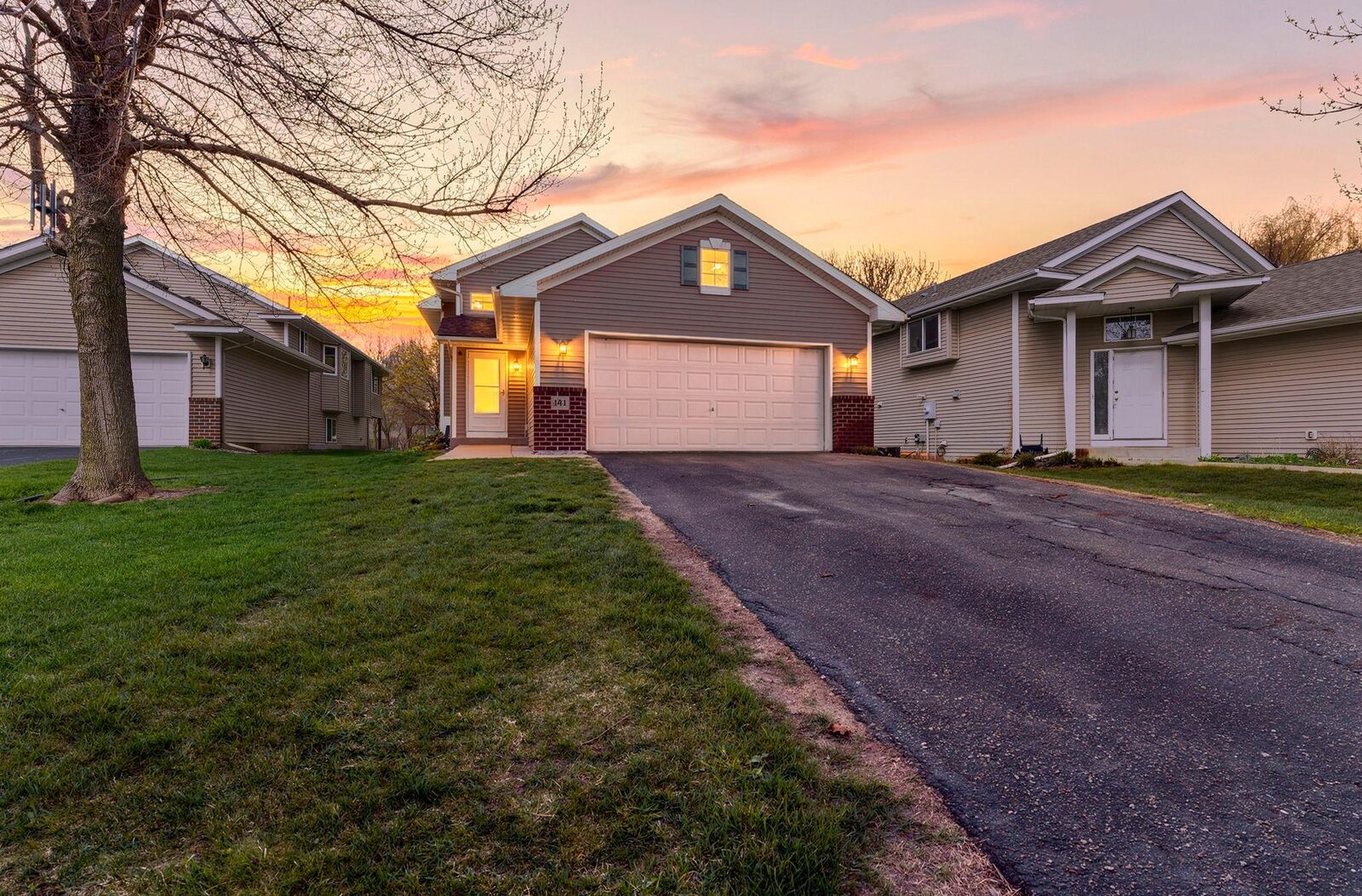 Property Photo:  141 Garner Circle  MN 55363 