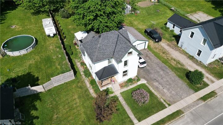Property Photo:  37 Baird Street S  ON N0J 1B0 