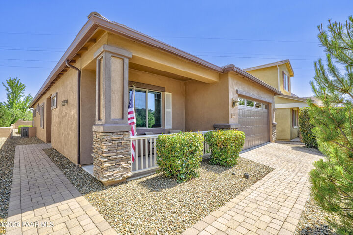 Property Photo:  1628 Bonavista Place  AZ 86301 