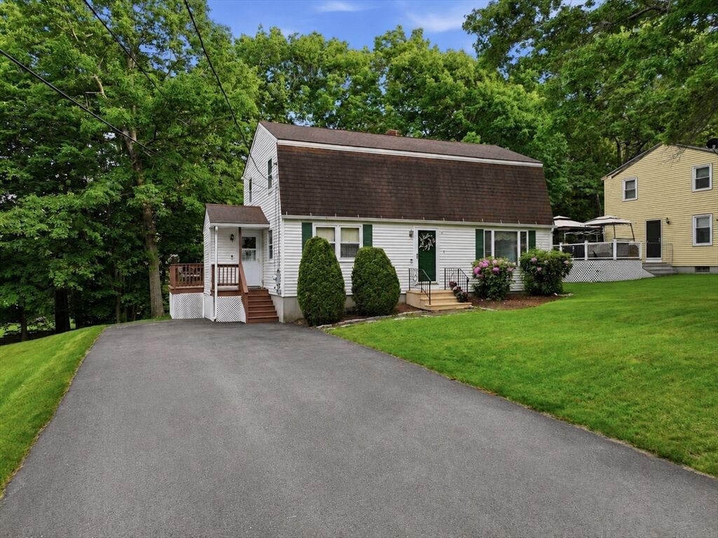 Property Photo: 3 Barrows Road MA 01609