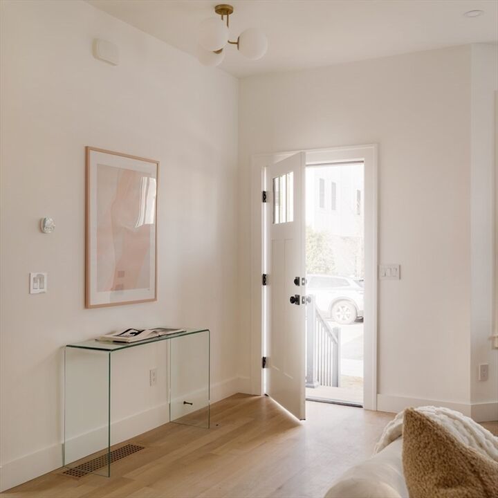 Property Photo:  15 South Waverly  MA 02135 
