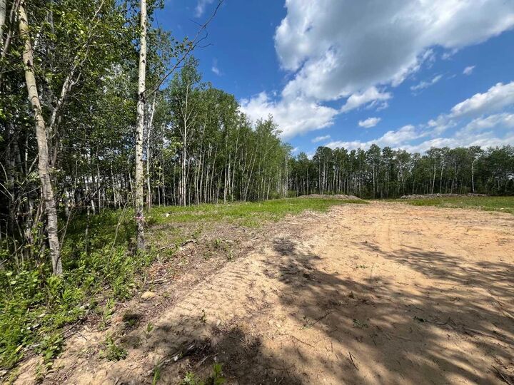 110 Tawatinaw Drive — photo 1