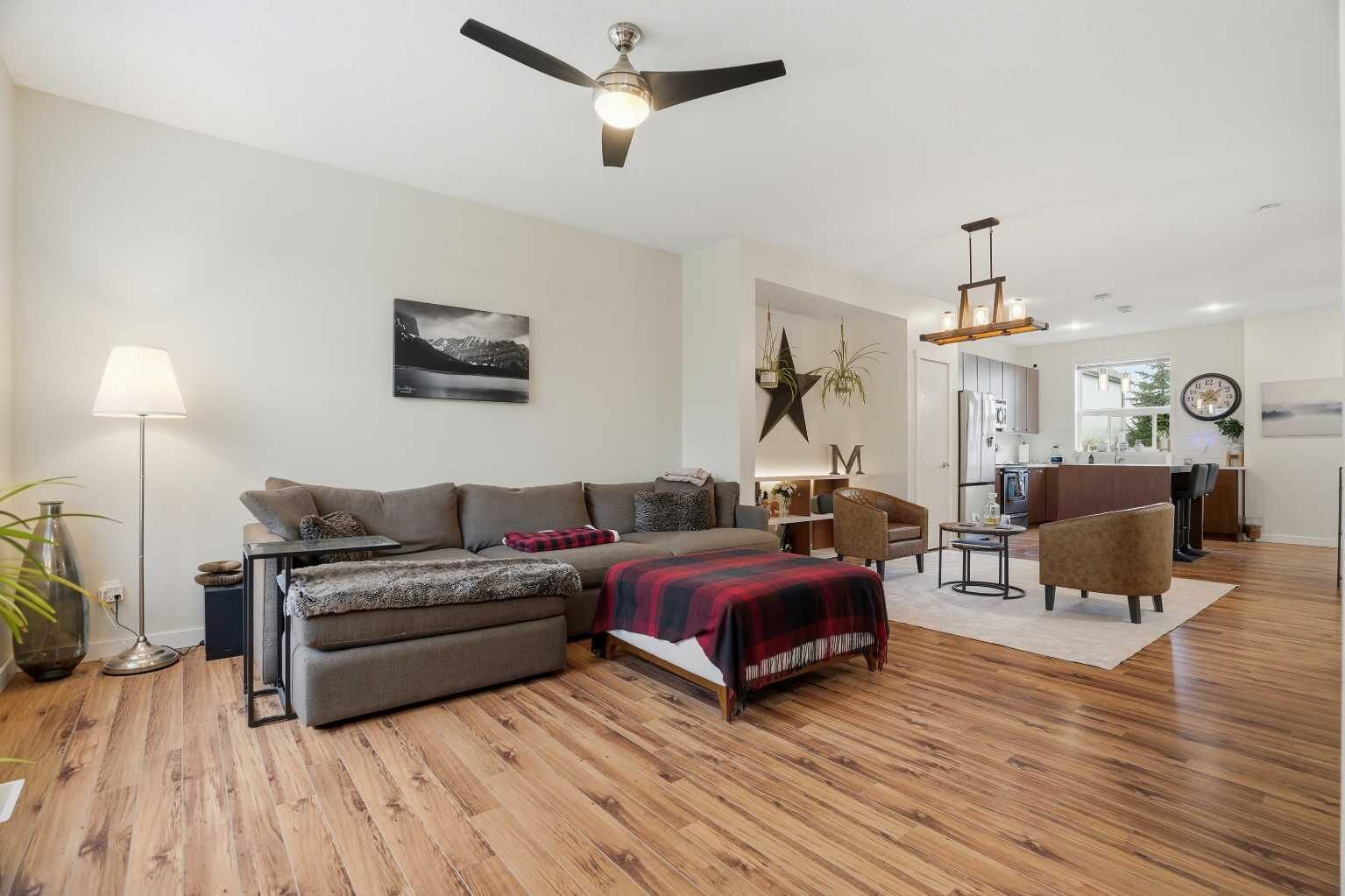 Property Photo:  65 Copperstone Cove SE  AB T2Z 0L3 