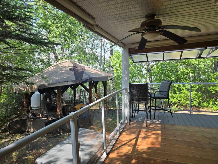 Photo de la propriété:  Carefree Resort 760  AB T4G 0K6 