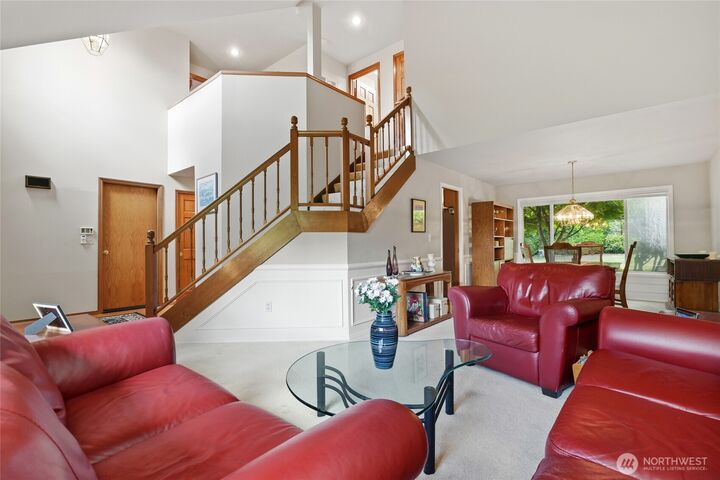 Property Photo: 7634 116th Court SE WA 98056