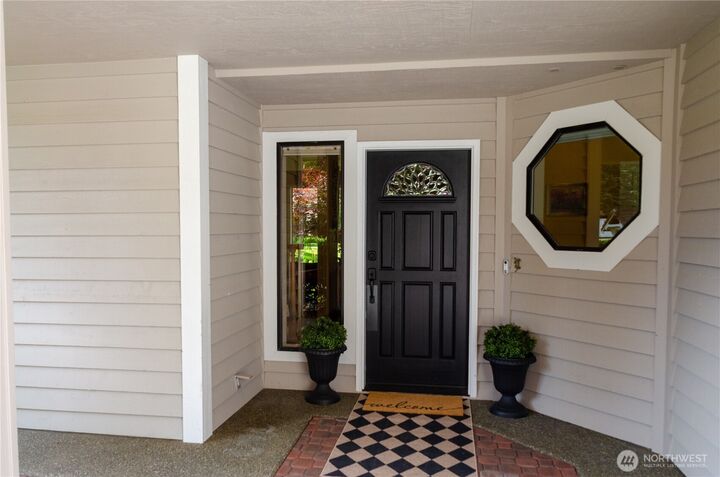 Property Photo:  1511  11th Lane  WA 98333 