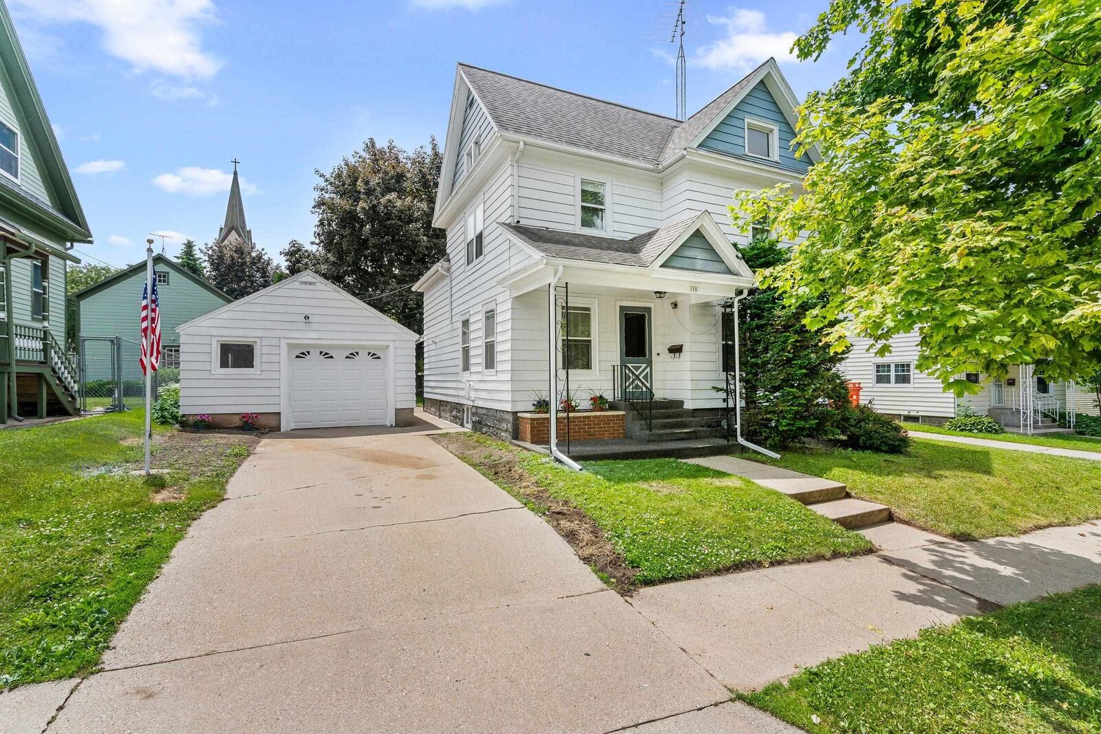 Property Photo:  110 W Liberty Street  WI 54923 